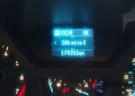 2018 Ford Transit-350 z USA, uszkodzony, nr VIN 1FTBF4XG8JKB51885